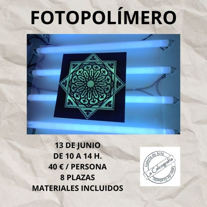 Anuncio sobre un taller de fotopolímero con fecha, precio y materiales incluidos.